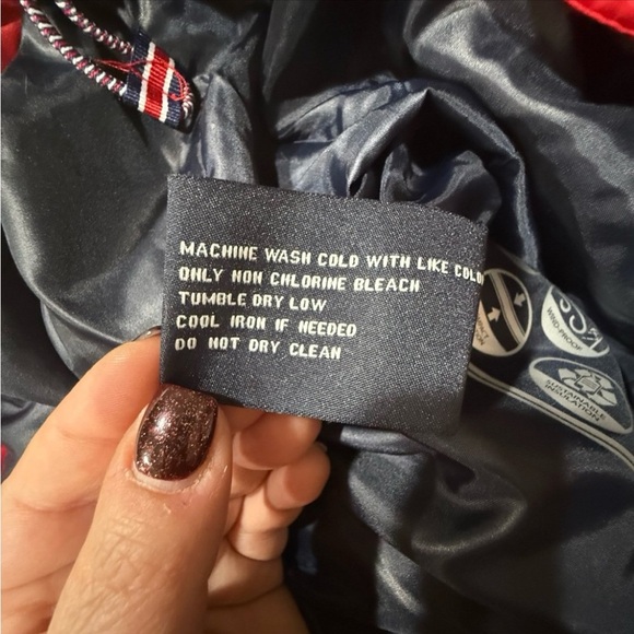 London Fog Men's Insulated Puffer Jacket Size Medium Red & Navy Blue EUC - Picture 13 of 13